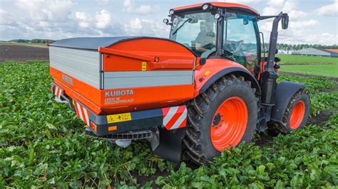 Épandeur d'engrais Kubota