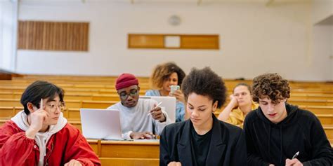 Étudiants en formation