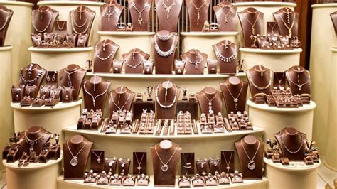 Assortiment de bijoux de la Bijouterie Delrieu SARL