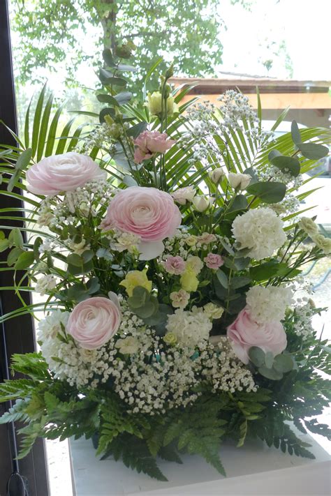 Composition florale de Basille Fleurs SARL