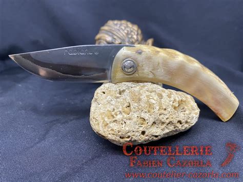 Couteau corse traditionnel