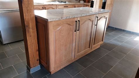 Cuisine sur mesure par SARL LACOMBE EBENISTE