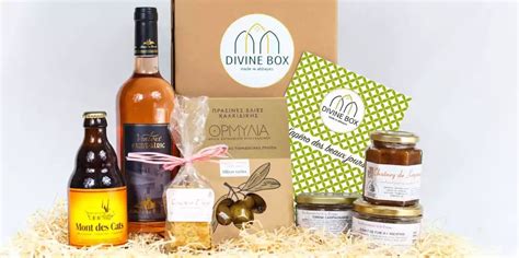 Divine Box : Équipe