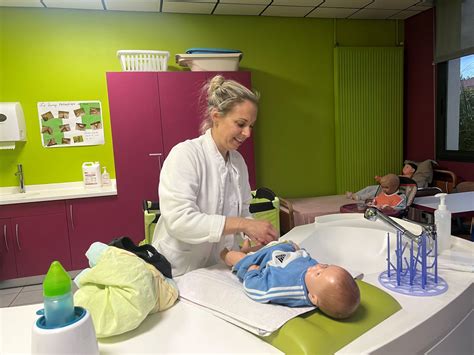 Formation en alternance pour auxiliaire de puériculture