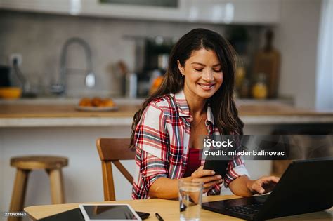 Freelance travaillant à domicile