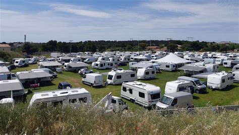 Gens du voyage en caravane