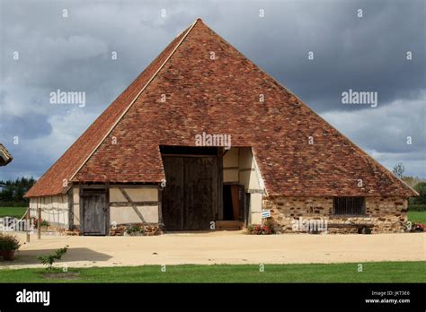 Grange Pyramidale