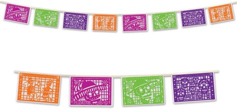 Guirlandes papel picado et nappes Otomi