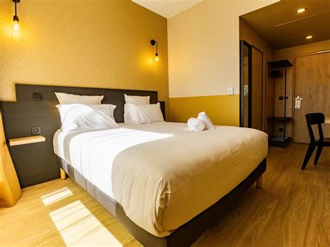 Hôtel Moderne Saint-Denis