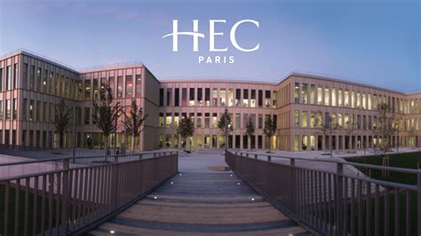 HEC Paris Campus