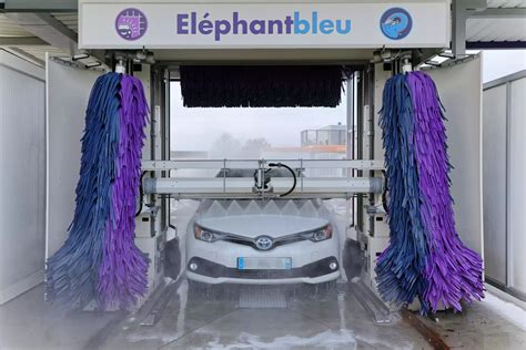 Lavage auto au rouleau