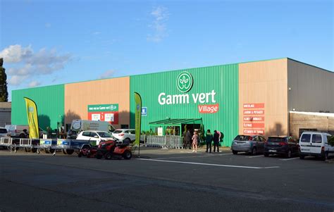 Magasin Gamm Vert Village
