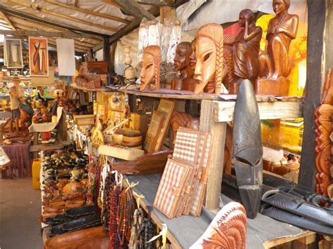 Marché artisanal à Madagascar
