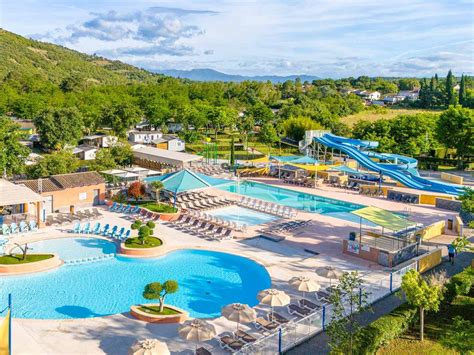 Mobil-home au camping La Plage Fleurie