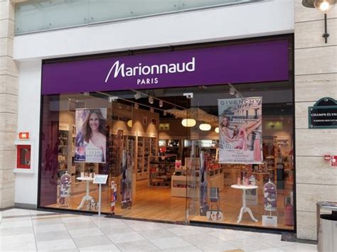 Ouvrir une parfumerie en franchise