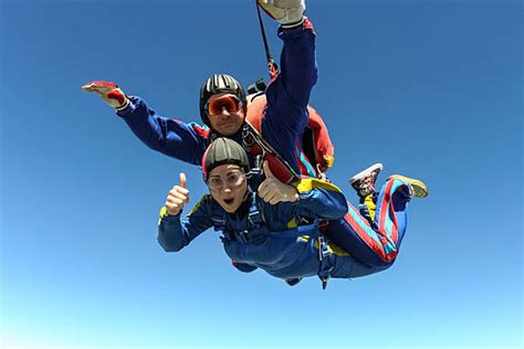 Parachutistes en tandem