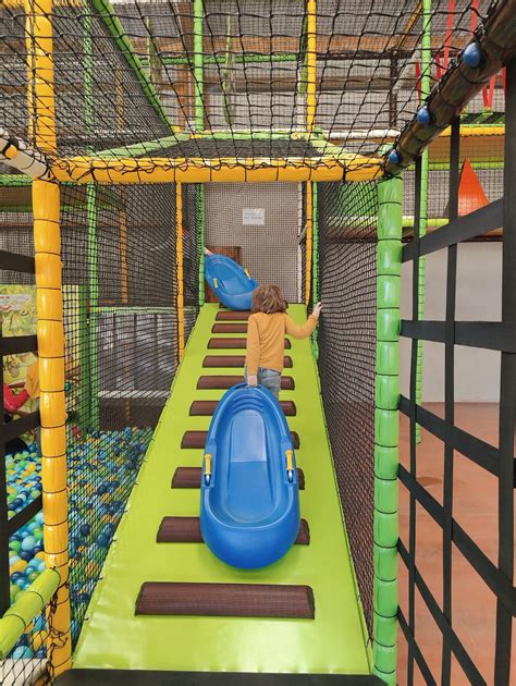 Parc de jeux couvert