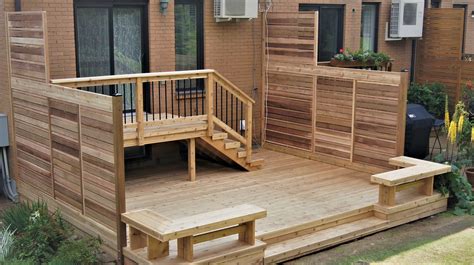 Patio en bois par Imagine Entrepreneurs