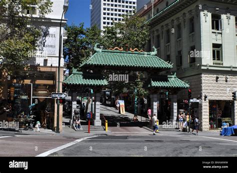 Porte d'entrée du quartier chinois de San Francisco
