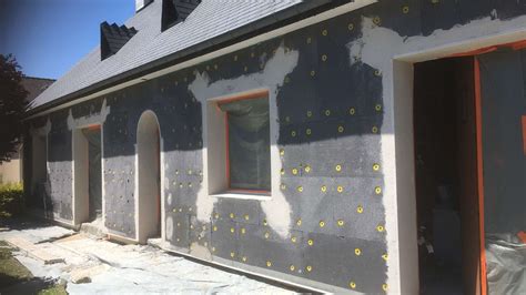 Rénovation de façade avec isolation par l'extérieur