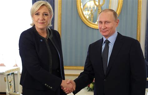 Rencontre entre Marine Le Pen et Vladimir Poutine