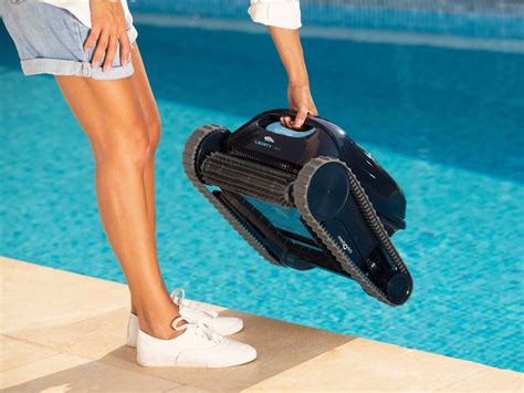 Robot de piscine Dolphin