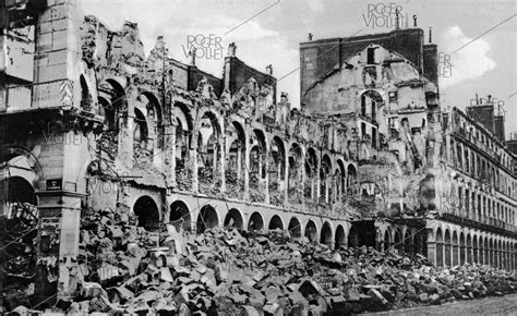 Ruines du ministère des Finances après la Commune de Paris