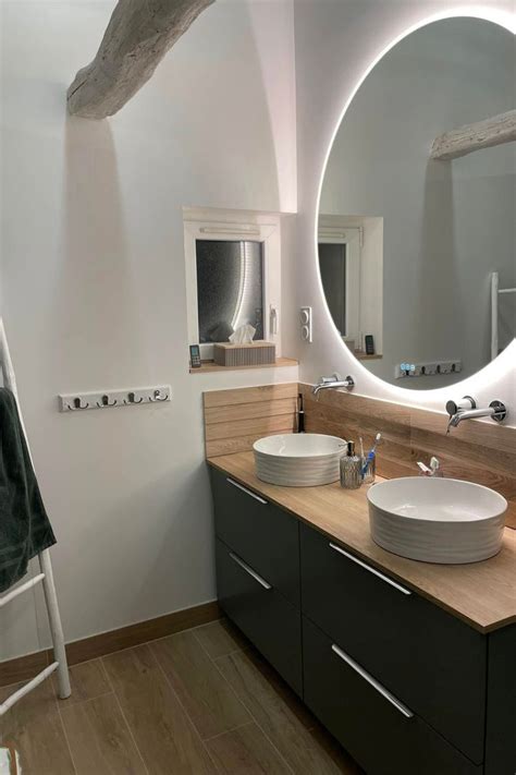 Salle de bains réalisée par DAVID (SARL)