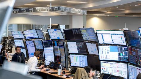 Salle des marchés Perceval Finance Conseil