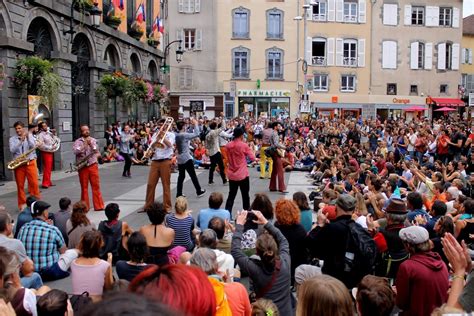Spectacle de rue à Aurillac