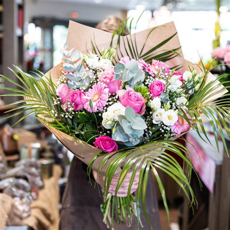 TVA et Fleurs Coupées