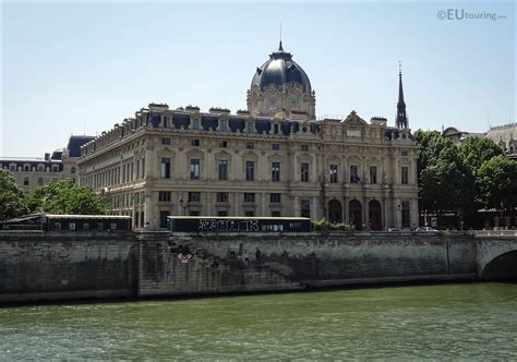 Tribunal de Commerce de Paris