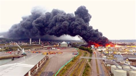 Usine Lubrizol à Rouen après l'incendie