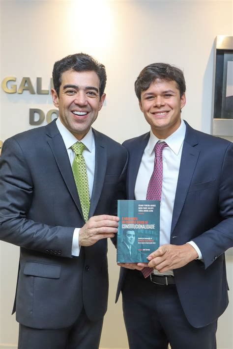 Victor CASTELAO DOS SANTOS