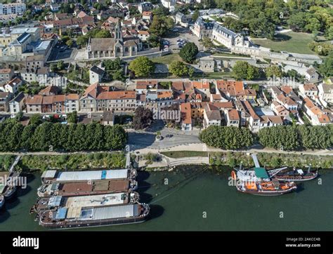 Vue aérienne de Conflans-Sainte-Honorine