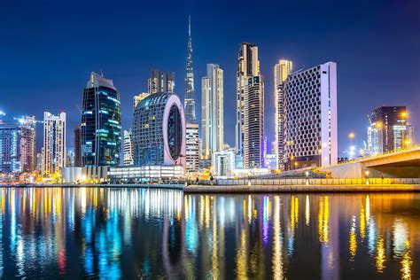 Vue de Dubaï avec ses buildings modernes