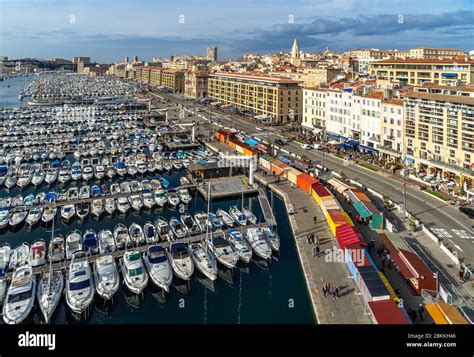 Vue du Vieux Port de Marseille