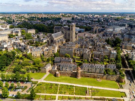 Vue générale de la ville du Mans